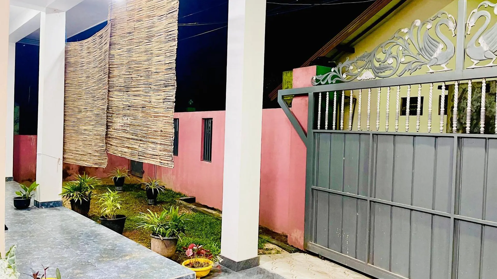 게스트하우스 Sleepy Heaven Negombo 호텔 스리랑카