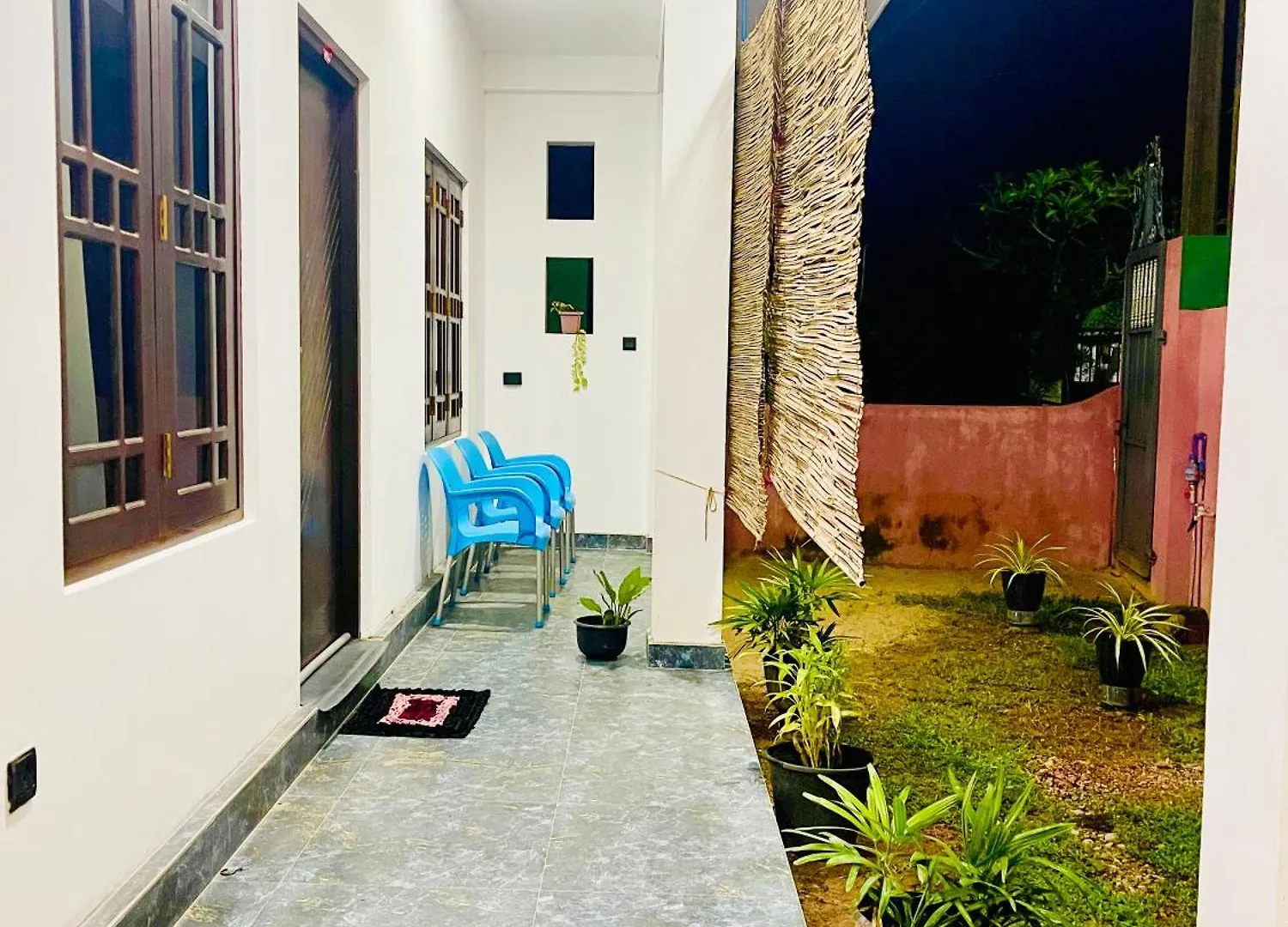Sleepy Heaven Negombo 호텔